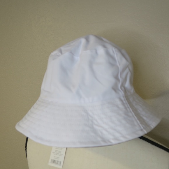 Alice + Olivia by Stacey Bendet Reversible Daisy Flower Bucket Hat Casual - Picture 10 of 11